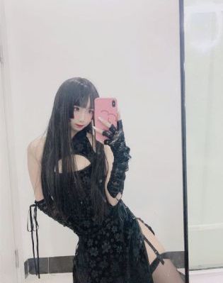 他揉捏她两乳不停呻吟小视频_1080P免费观看最新